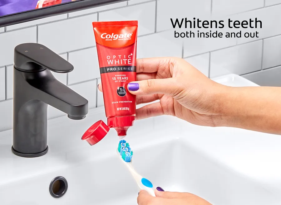 Optic White Stain Prevention Whitening Toothpaste - Colgate