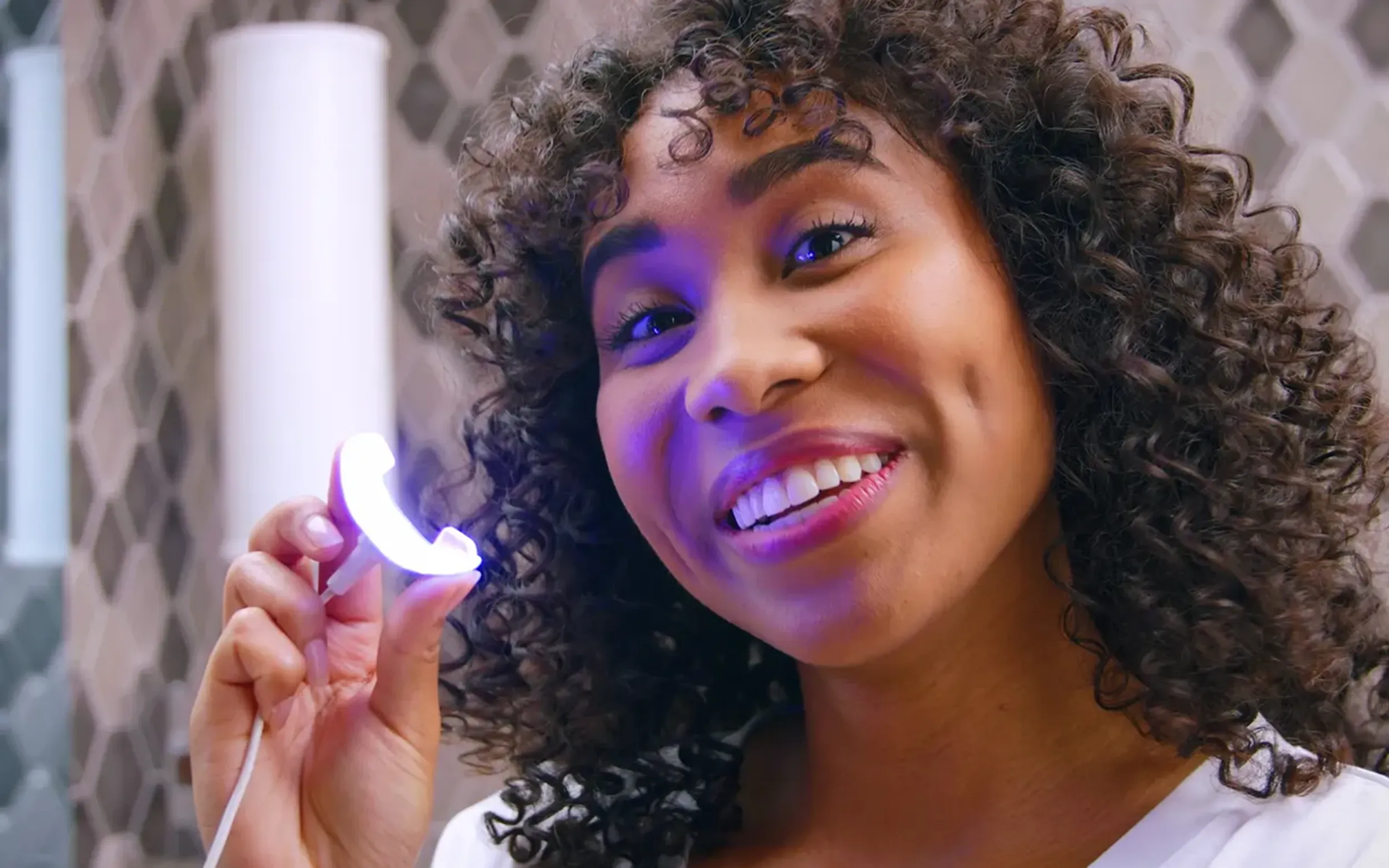 How to Quickly Whiten Your Teeth at Home Colgate